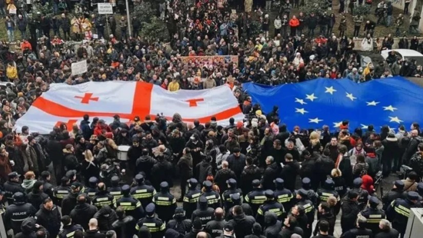 “სამშობლოს სამსახურში!” – უწყვეტი პროტესტის 117-ე დღის განრიგი
