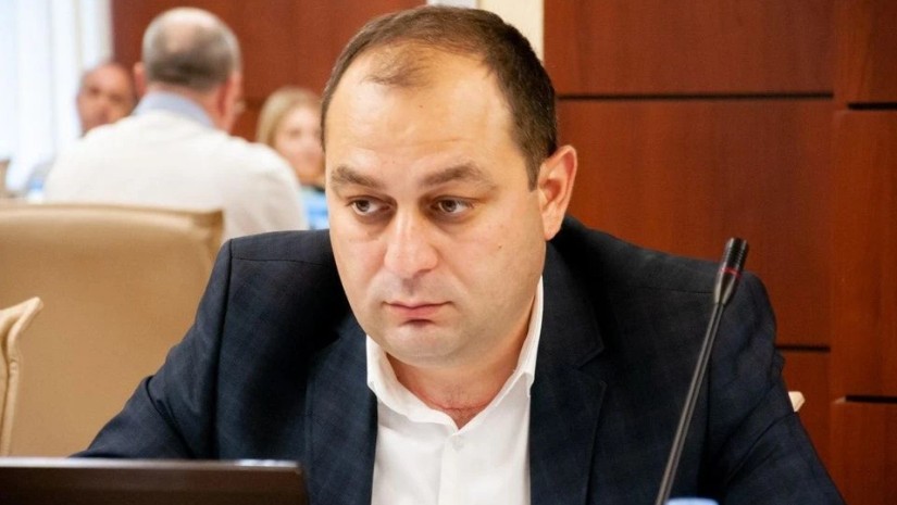 საქართველოს საკონსტიტუციო სასამართლოს წევრად რევაზ ნადარაია დაინიშნა