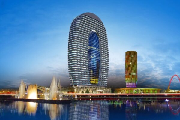 რას საქმიანობს Aimbridge Hospitality, რომელიც Wyndham Grand Residence-ის პროექტს უხელმძღვანელებს