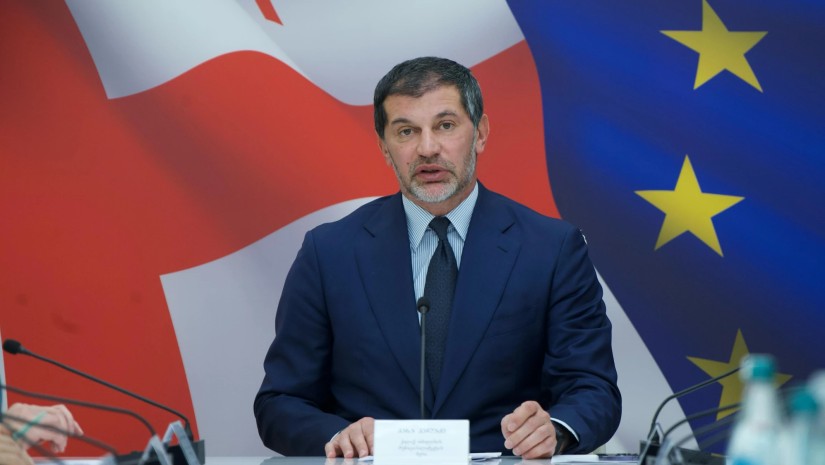 მთავრობის სხდომაზე კალაძემ 4 საკითხზე ისაუბრა – არაფერი უთქვამს დღეს მომხდარ ხანძარზე