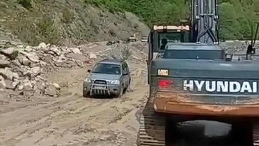 სოფელ ბაბილთან ავტოტრანსპორტის მოძრაობა აღდგა – საავტომობილო გზების დეპარტამენტი