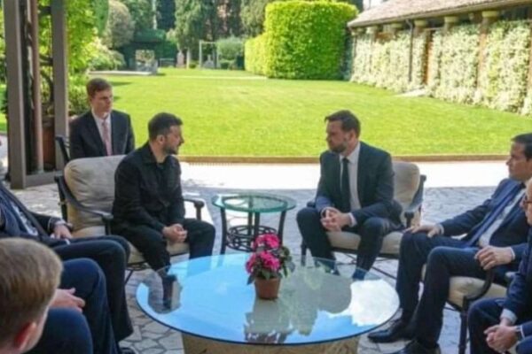 ვოლოდიმირ ზელენსკი რომში ჯეი დი ვენსსა და მარკო რუბიოს შეხვდა