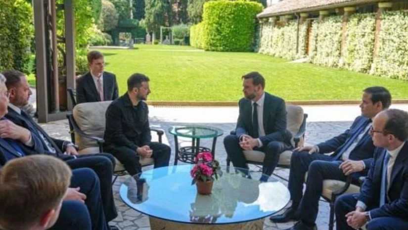 ვოლოდიმირ ზელენსკი რომში ჯეი დი ვენსსა და მარკო რუბიოს შეხვდა