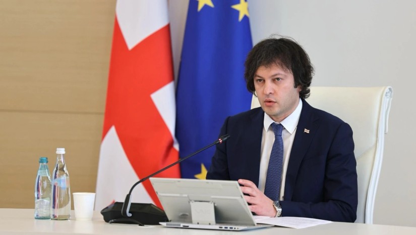 ირაკლი კობახიძე ნიკუშორ დანს რუმინეთის პრეზიდენტად არჩევას ულოცავს