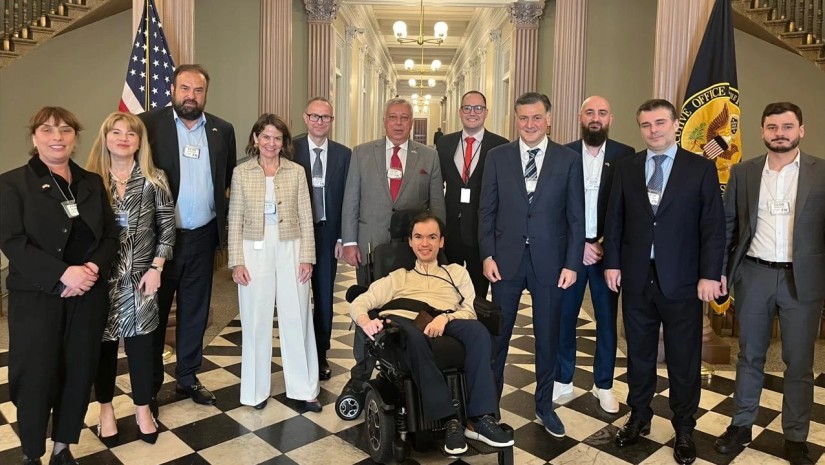 აშშ-ის ვაჭრობის დეპარტამენტმა სამიტზე 25 ქართველ მეწარმეს უმასპინძლა – საელჩო