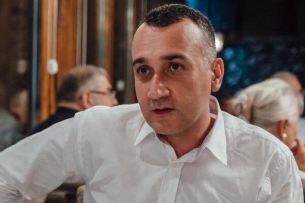 “26 მაისი ჩვენი დღეა და არა რუსული ოცნებების” – ელმავალმშენებლის დამფუძნებლის განცხადება “26 მაისი ჩვენი დღეა და არა რუსული ოცნებების” – ელმავალმშენებლის დამფუძნებლის განცხადება