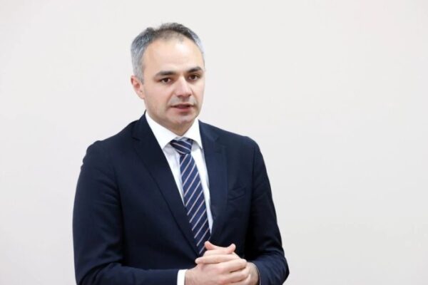 “ოცნების” ხელისუფლება დამოუკიდებლობის დაცვას წარმატებით ართმევს თავს – ალექსანდრე წულაძე “ოცნების” ხელისუფლება დამოუკიდებლობის დაცვას წარმატებით ართმევს თავს – ალექსანდრე წულაძე