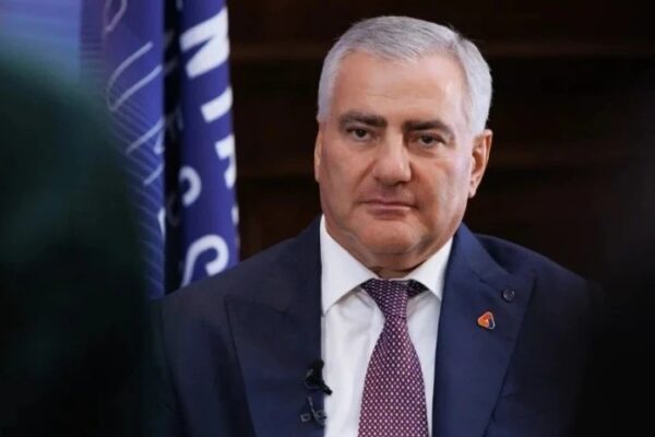 სომხური წარმოშობის რუს მილიარდერს სამველ კარაპეტიანს სომხეთში ბრალი წარუდგინეს – ადვოკატი სომხური წარმოშობის რუს მილიარდერს სამველ კარაპეტიანს სომხეთში ბრალი წარუდგინეს – ადვოკატი