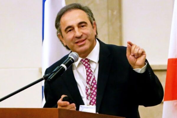 “მჯერა, რეგიონში ოქროს ხანა დაიწყება” – იციკ მოშე ისრაელი-ირანის დაპირისპირებაზე “მჯერა, რეგიონში ოქროს ხანა დაიწყება” – იციკ მოშე ისრაელი-ირანის დაპირისპირებაზე