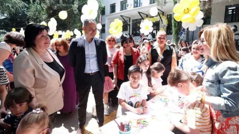 ალექსანდრე წულაძემ პატარებს ბავშვთა დაცვის საერთაშორისო დღე მიულოცა