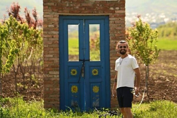 “სამყურამ” თბილისში პირველი მაღაზია გახსნა – პირველადი შედეგები “სამყურამ” თბილისში პირველი მაღაზია გახსნა – პირველადი შედეგები