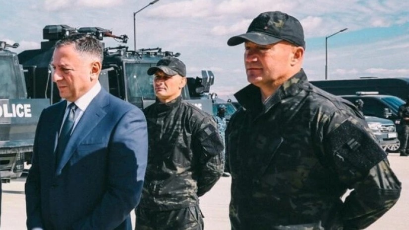 “პენსიაზე გავედით, პატარები ხომ აღარ ვართ” – ვახტანგ გომელაური მისი და ხარებას გადადგომაზე